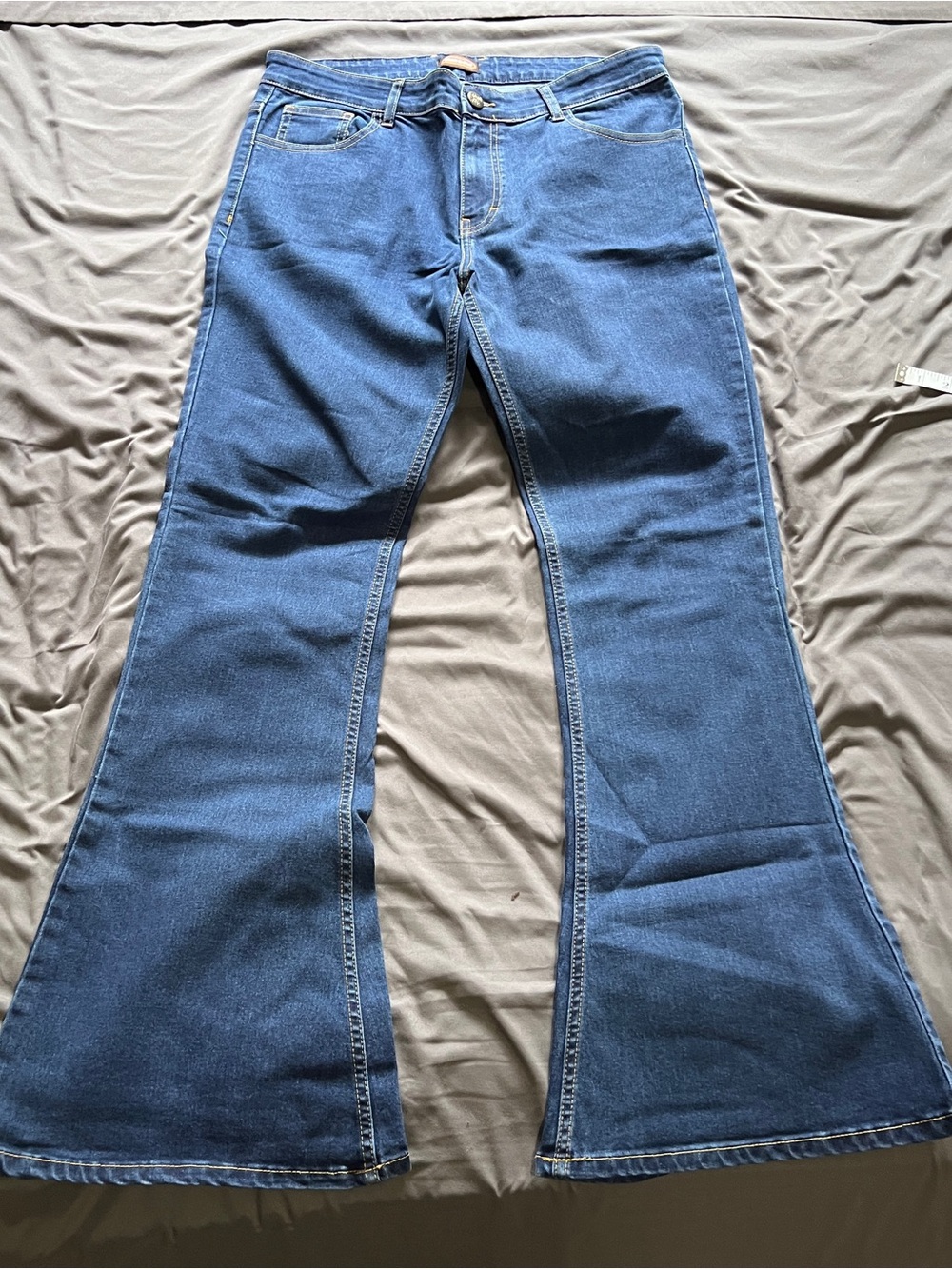 Run & Fly Men’s 70s Retro Bell Bottom Jeans - Blue, Some Stretch, Mid-Rise